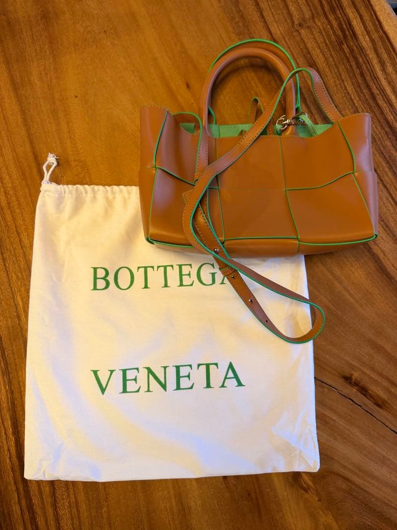 BOTTEGA VENETA ノベルティバック