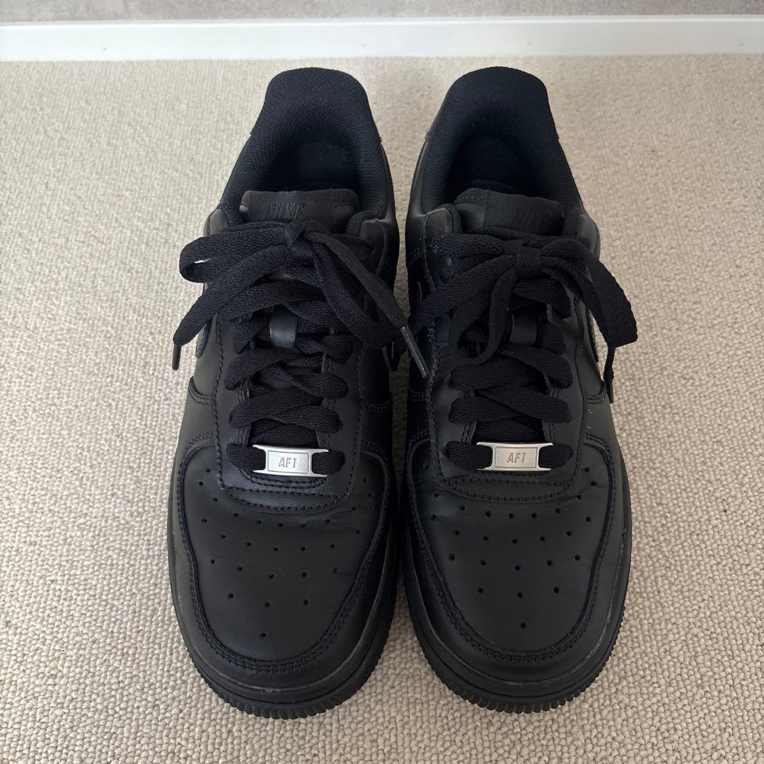 ナイキエアフォース1 ブラック 24センチ