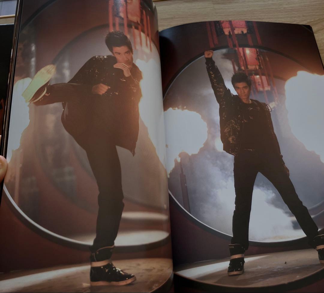 ★本人直筆サイン入り★王力宏（ワンリーホン）「火力全開」CD2枚組　台湾精装版