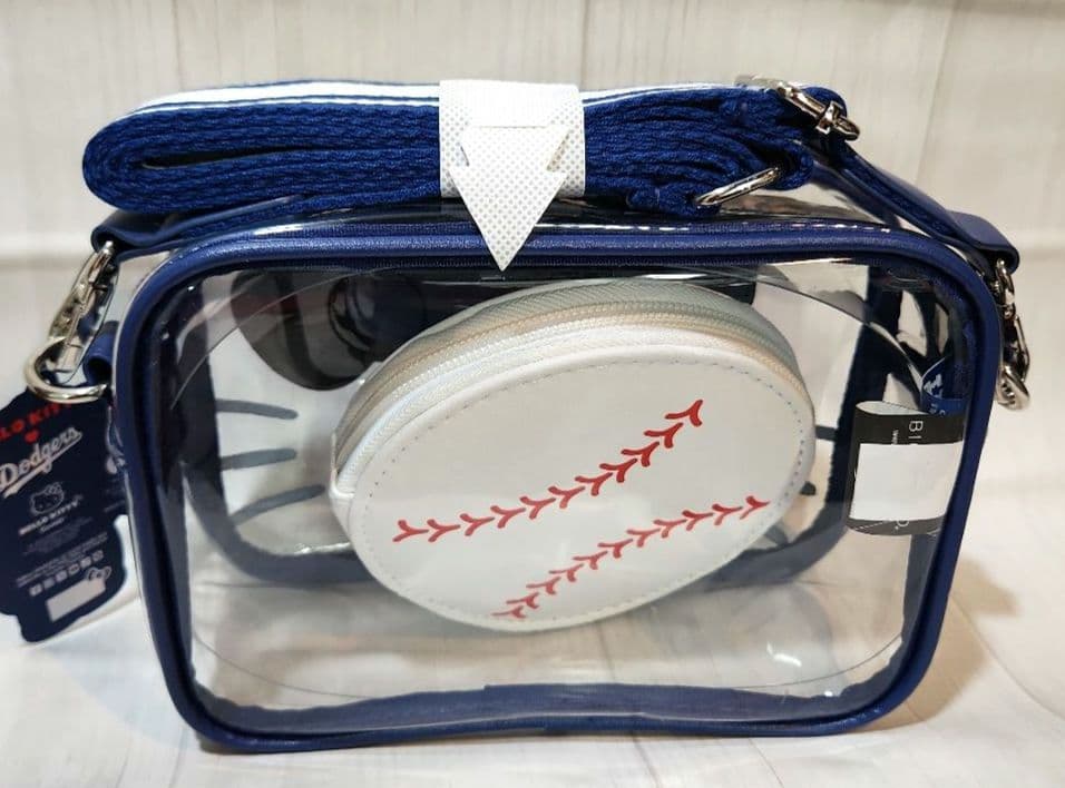 ☆非売品☆ドジャース×ハローキティコラボポーチ&ケース