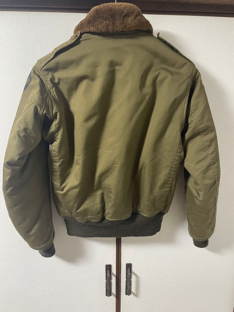 ひーー様 バズリクソンズ　b-10フライトジャケット　サイズ34