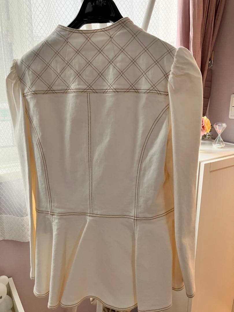 BORDERS at BALCONY 38 ノーカラージャケット