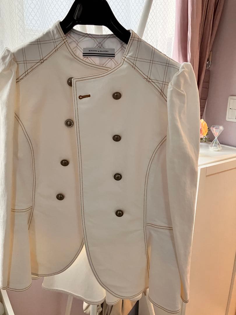 BORDERS at BALCONY 38 ノーカラージャケット