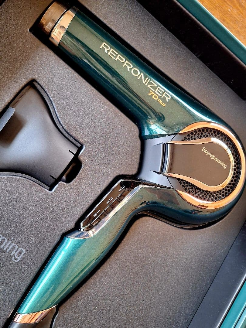 ヘアドライヤー Bioprogramming REPRONIZER 7D Plus