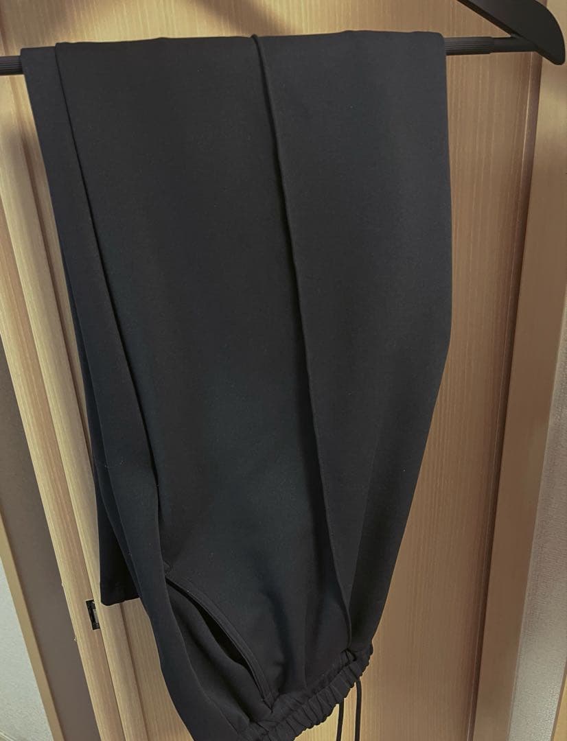 【SUAVELE 】【完売品】 ブラック ノーカラージャケットセットアップ