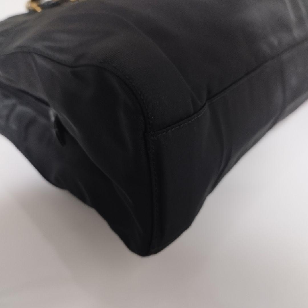 美品☆　プラダ　チェーン　ショルダーバッグ　ギャランティカード付き