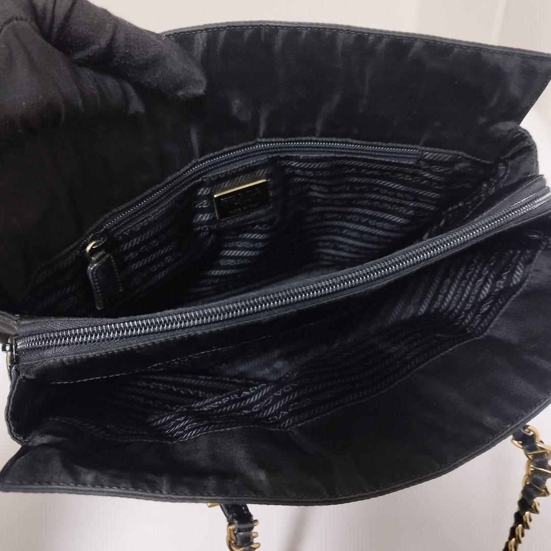 美品☆　プラダ　チェーン　ショルダーバッグ　ギャランティカード付き