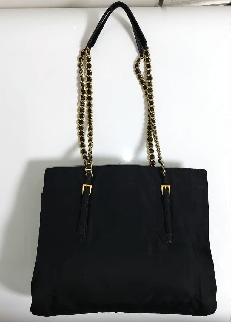 美品☆　プラダ　チェーン　ショルダーバッグ　ギャランティカード付き