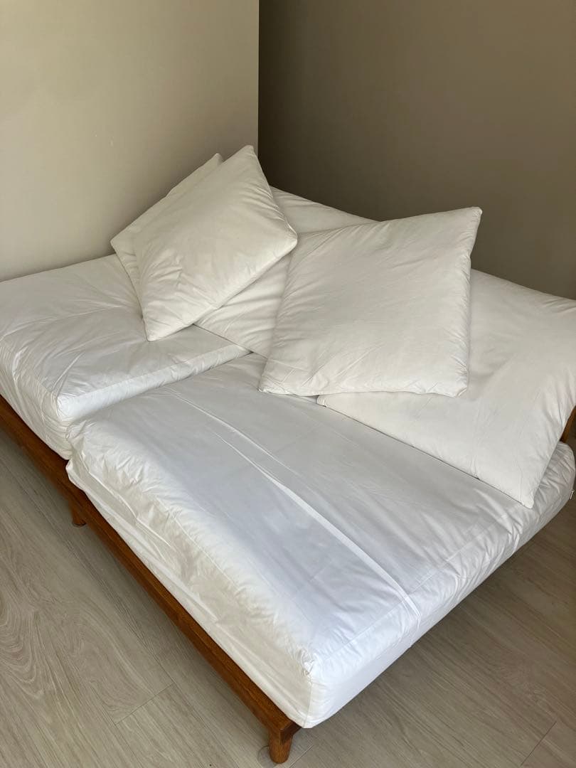 【専用】リセノ AGRA 3人掛けソファ カバー無し