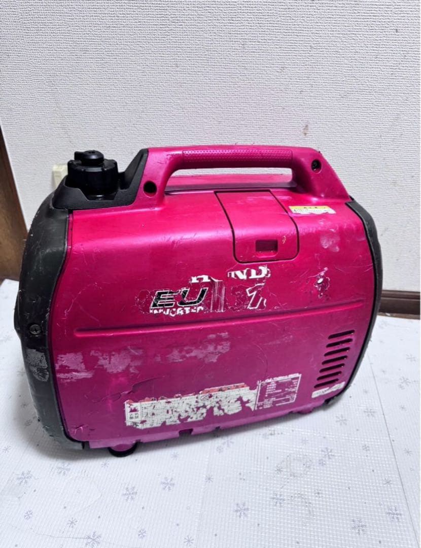 24時間限定価格。HONDAホンダEU16iインバーター発電機