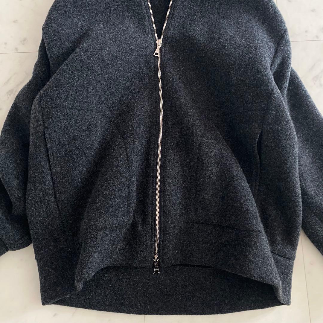 極美品 アドーア ウールダブルフリースパーカー チャコール 近年 38