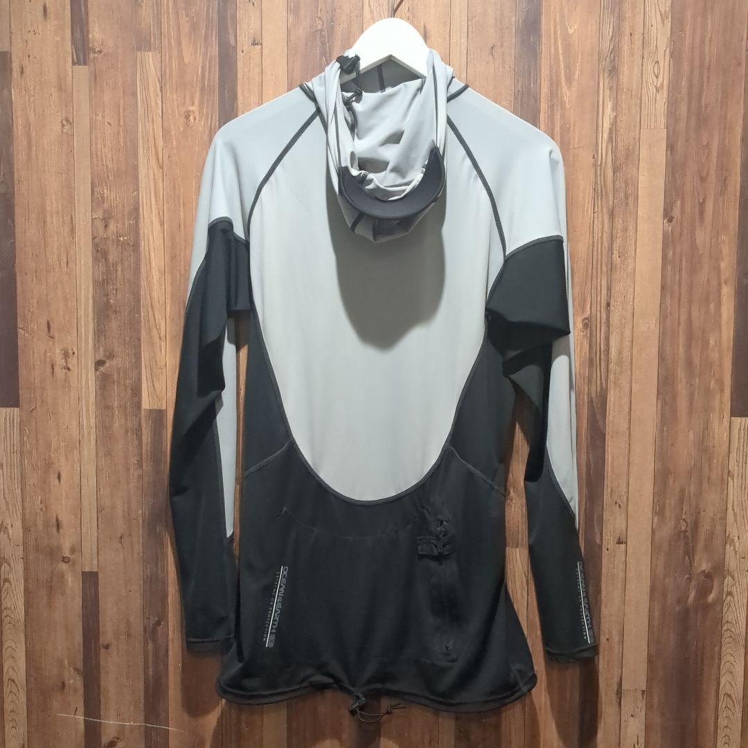 フードキャップ　長袖ラッシュガード ラッシュOCEAN&EARTH