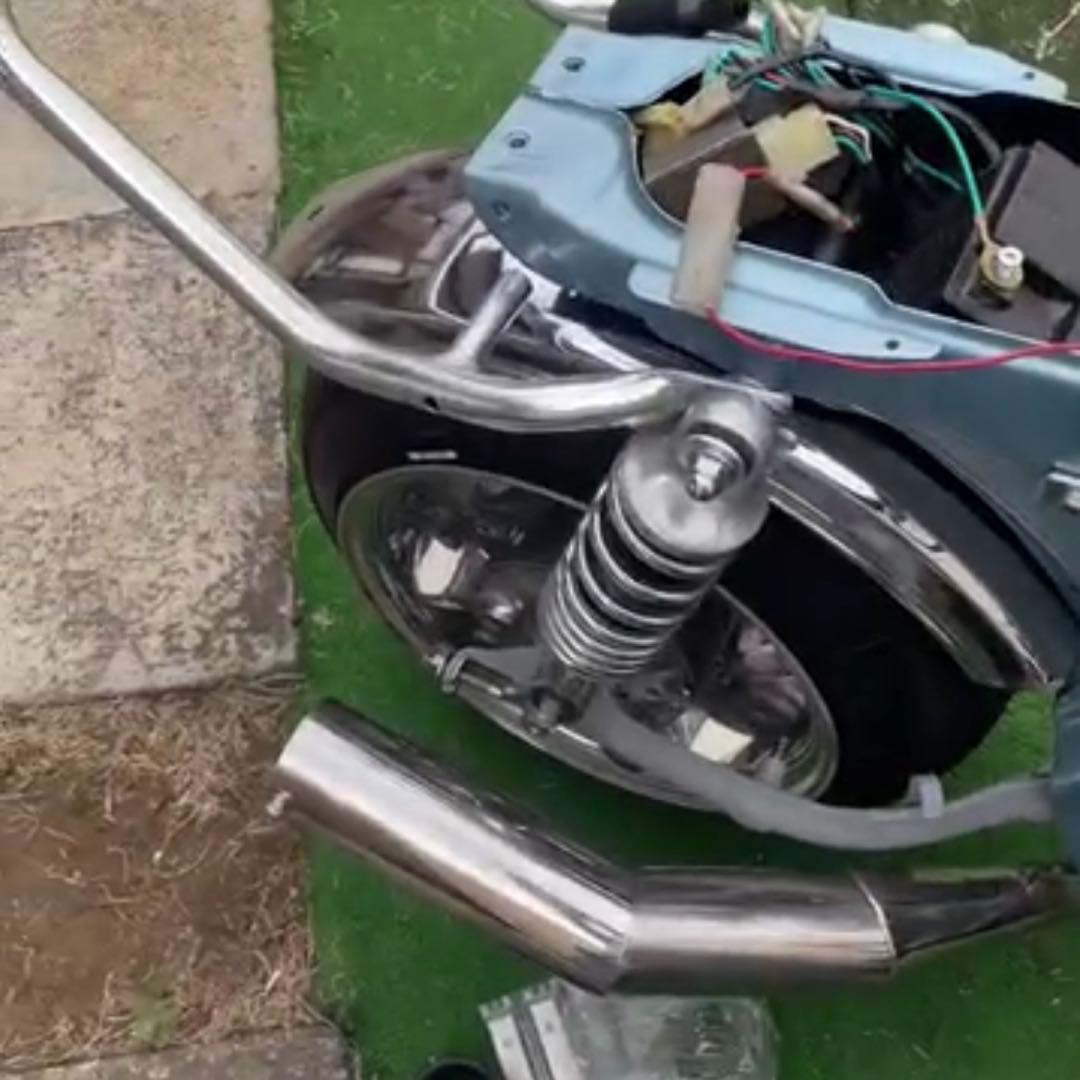 dax ステンレスマフラー