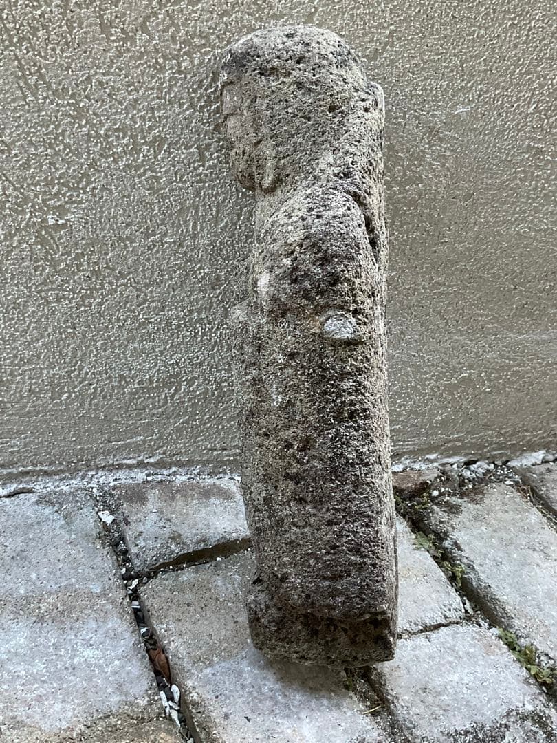 耳の大きなお地蔵様　地蔵　石仏　仏像　仏教美術　江戸時代　新潟県　高さ約42cm