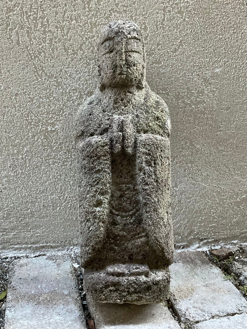 耳の大きなお地蔵様　地蔵　石仏　仏像　仏教美術　江戸時代　新潟県　高さ約42cm