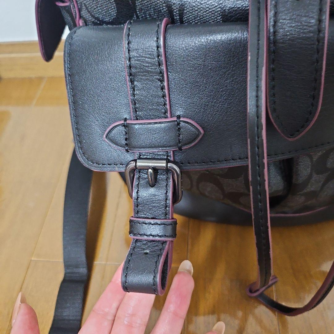 COACH 黒シグネチャー レザーバックパック