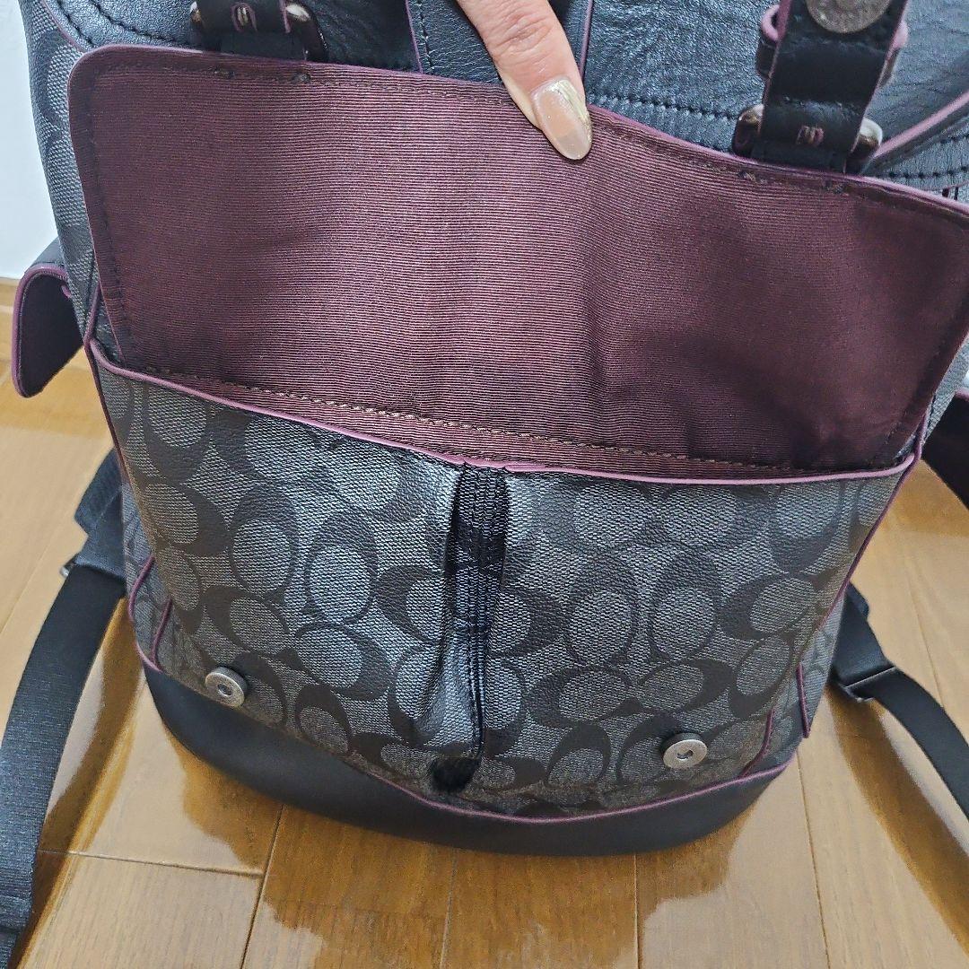 COACH 黒シグネチャー レザーバックパック