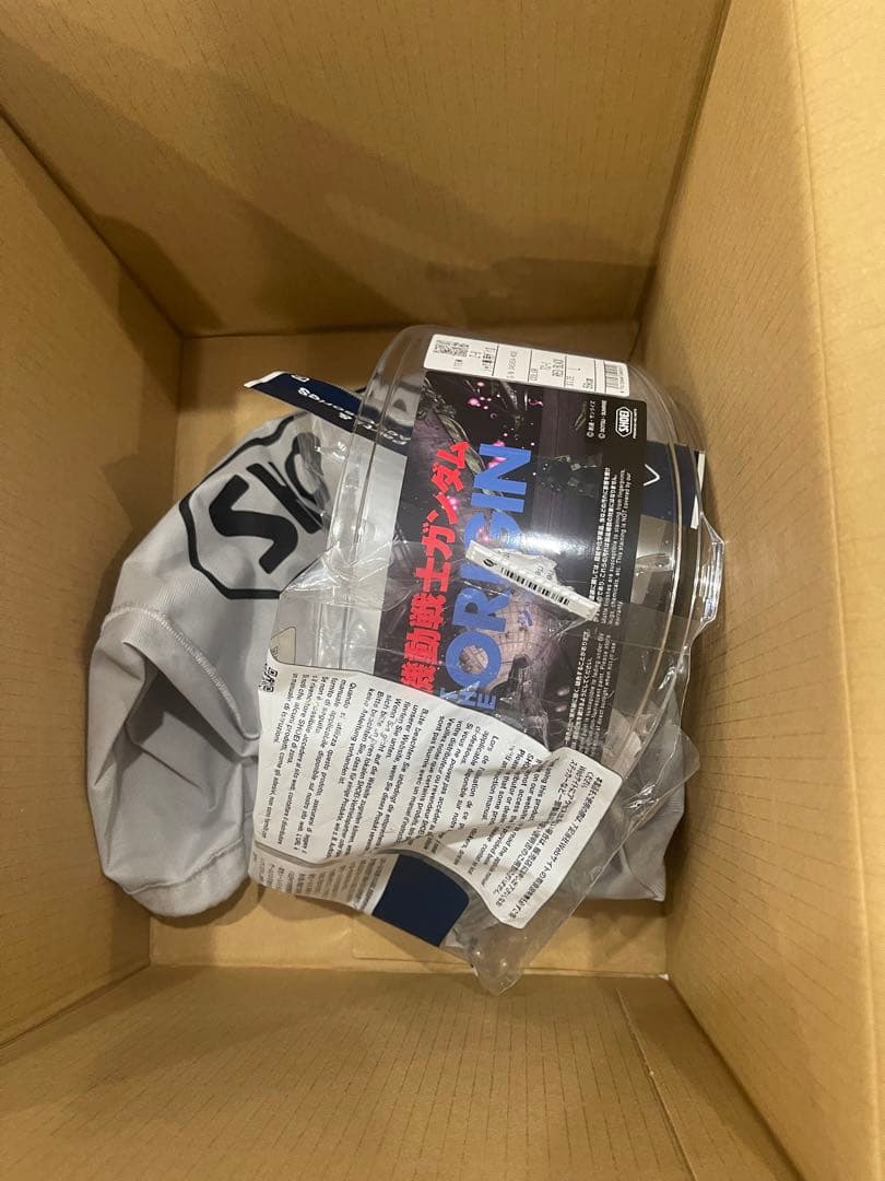 【satokayo】SHOEI Z-8 シャアモデル SB6XR 装着済み