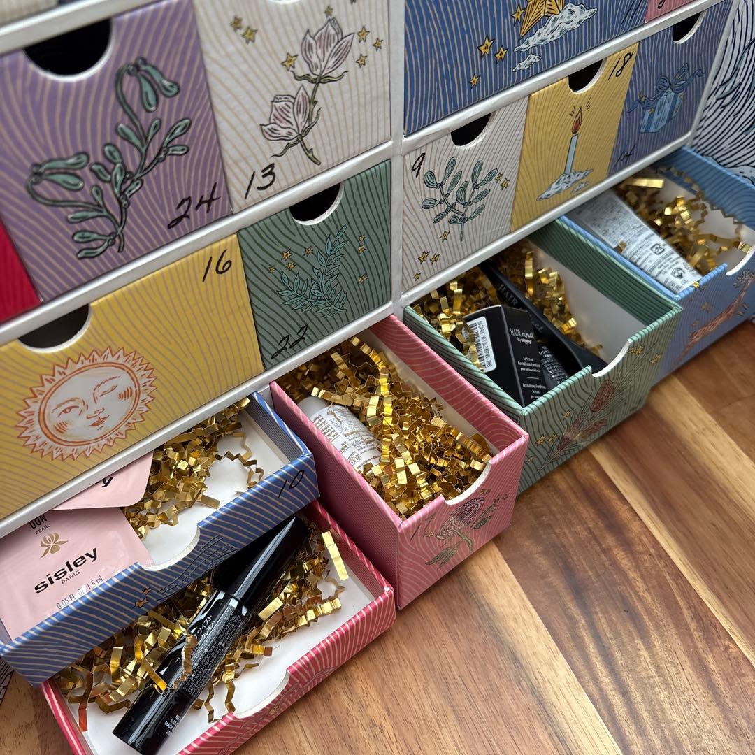 sisleyPARIS 2024年アドベントカレンダー