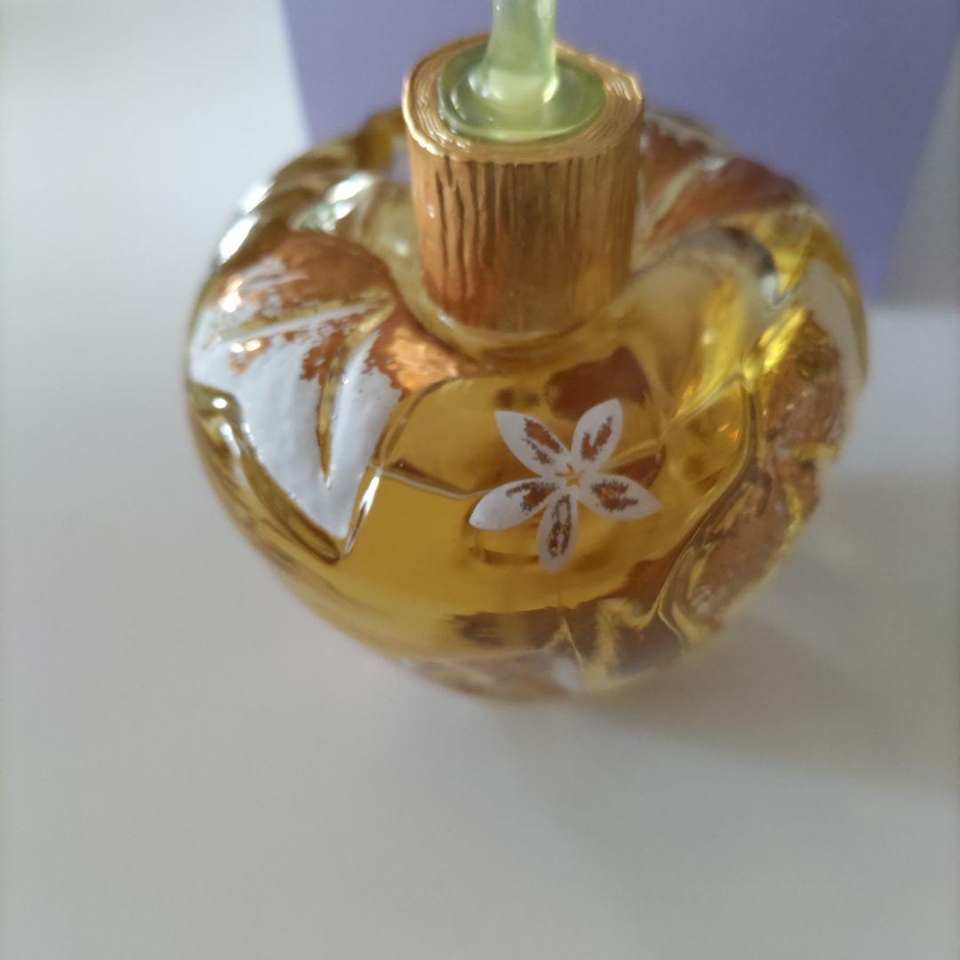 Lolita Lempicka フォービドゥンフラワー 香水