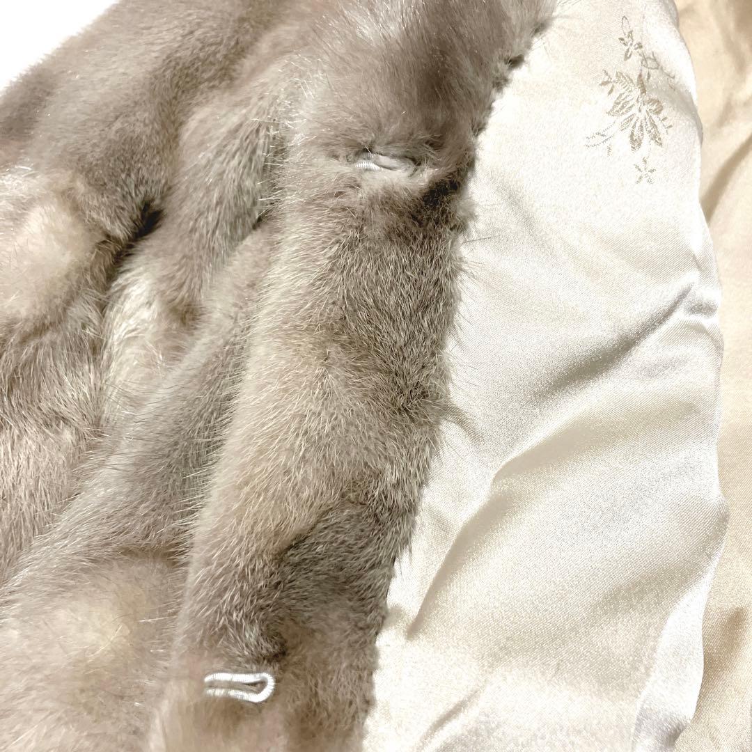 ✨美品✨FURVAN サファイアミンク　ライトグレー 毛皮コート ダブルブレスト