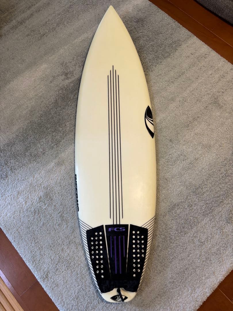 シャープアイ　サーフボード インフェルノ72　5’9