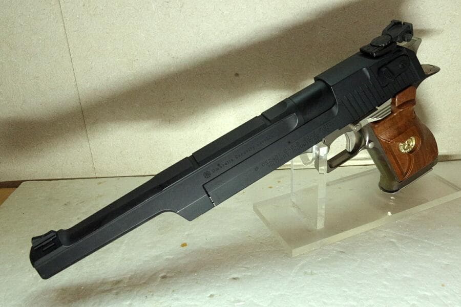 東京マルイ デザートイーグル50AE〈バイオハザード2モデル 10inカスタム〉