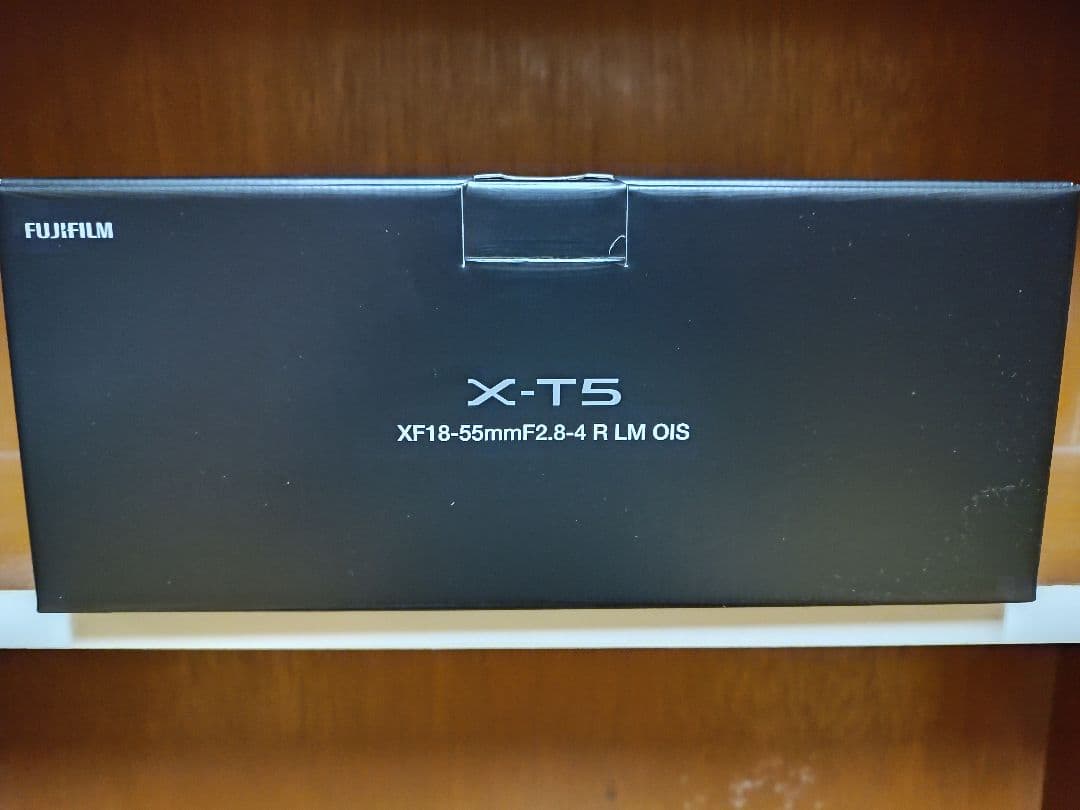 新品未開封 FUJIFILM X-T5 XF18-55mmレンズ付き ブラック