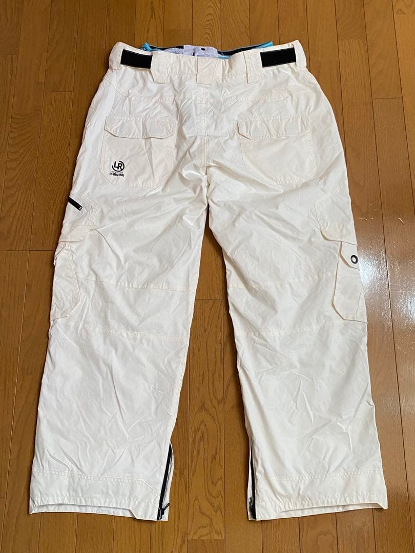 新品　le-Rhythm リアリズム　スノボ　スノーボード　パンツ　ズボン　XL