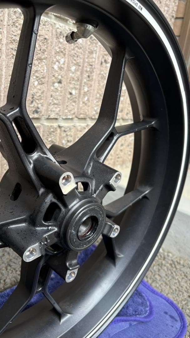 cbr650r 純正 フロントホイール