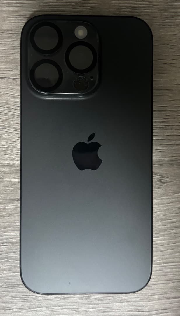 海外版 超美品シャッター音なしiPhone 16 Pro 256GB ブラック