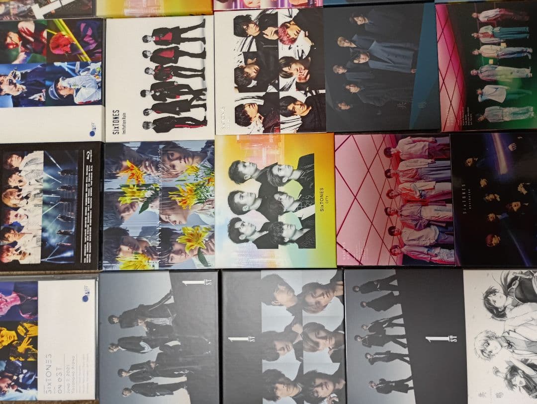 SixTONES 　CD まとめて売ります