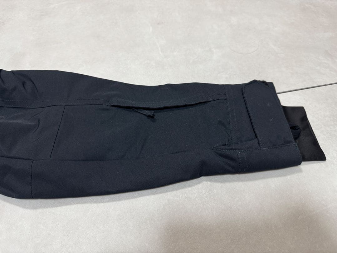 【ROXY】スノーボードウェア 女性用 黒