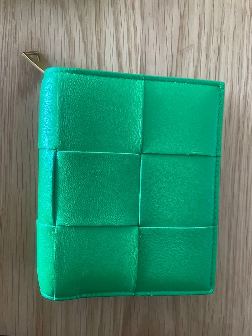 【美品】Bottega Veneta パラキート 二つ折り財布