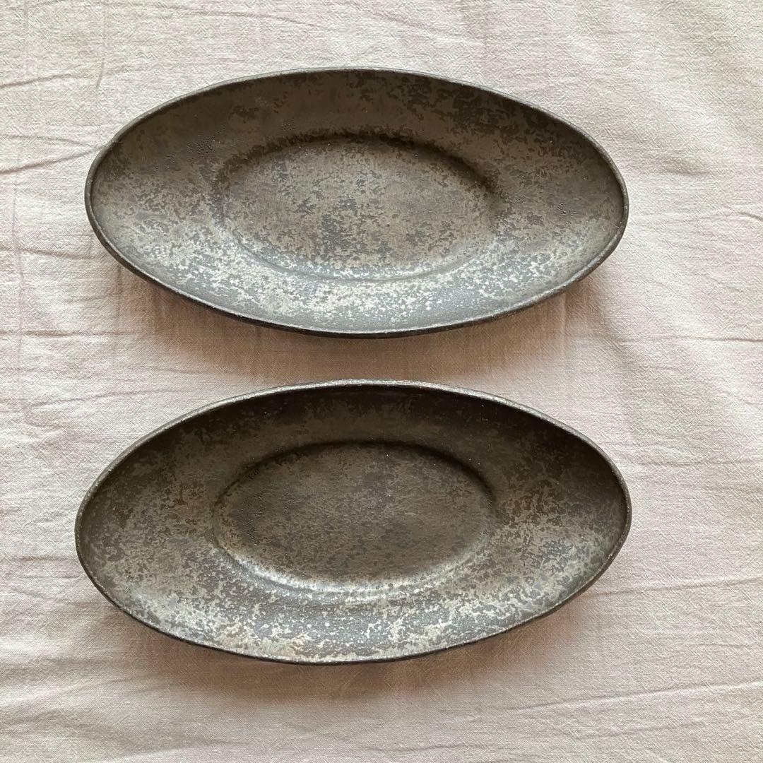 【新品未使用】安福由美子　黒錆　オーバル　リム皿　2点セット