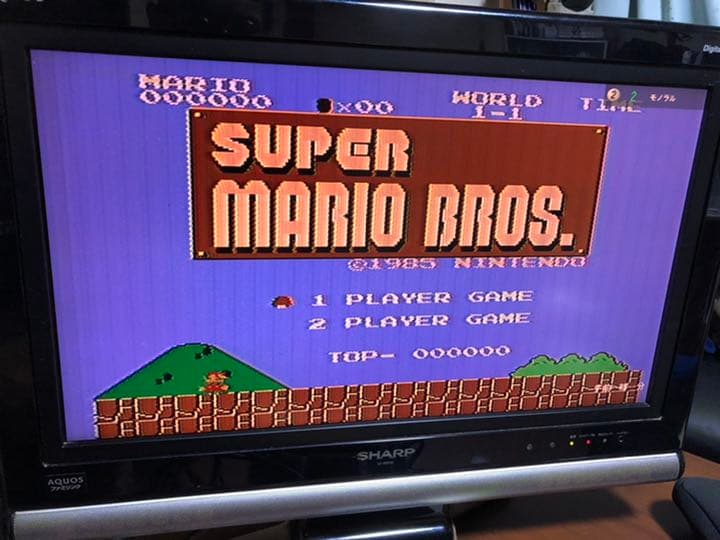 ファミコン本体、ソフト19本セット