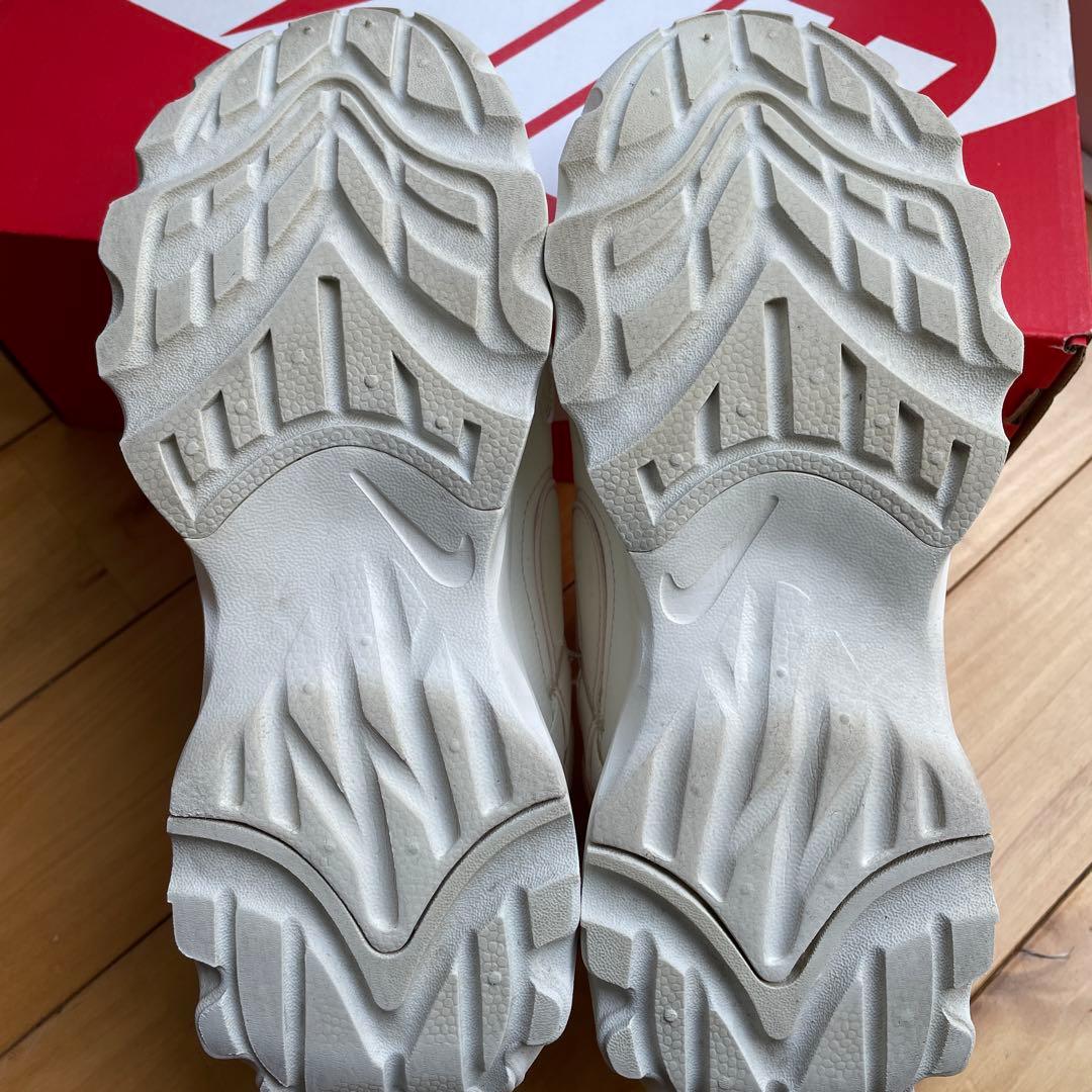 Nike ＴＣ7900 25.5センチ人気モデルホワイト スニーカー