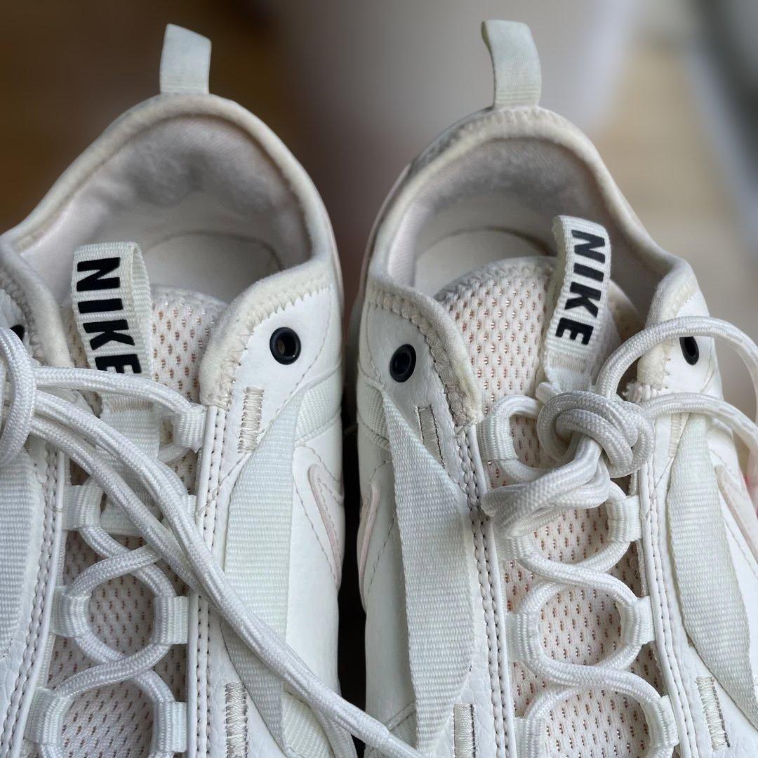 Nike ＴＣ7900 25.5センチ人気モデルホワイト スニーカー