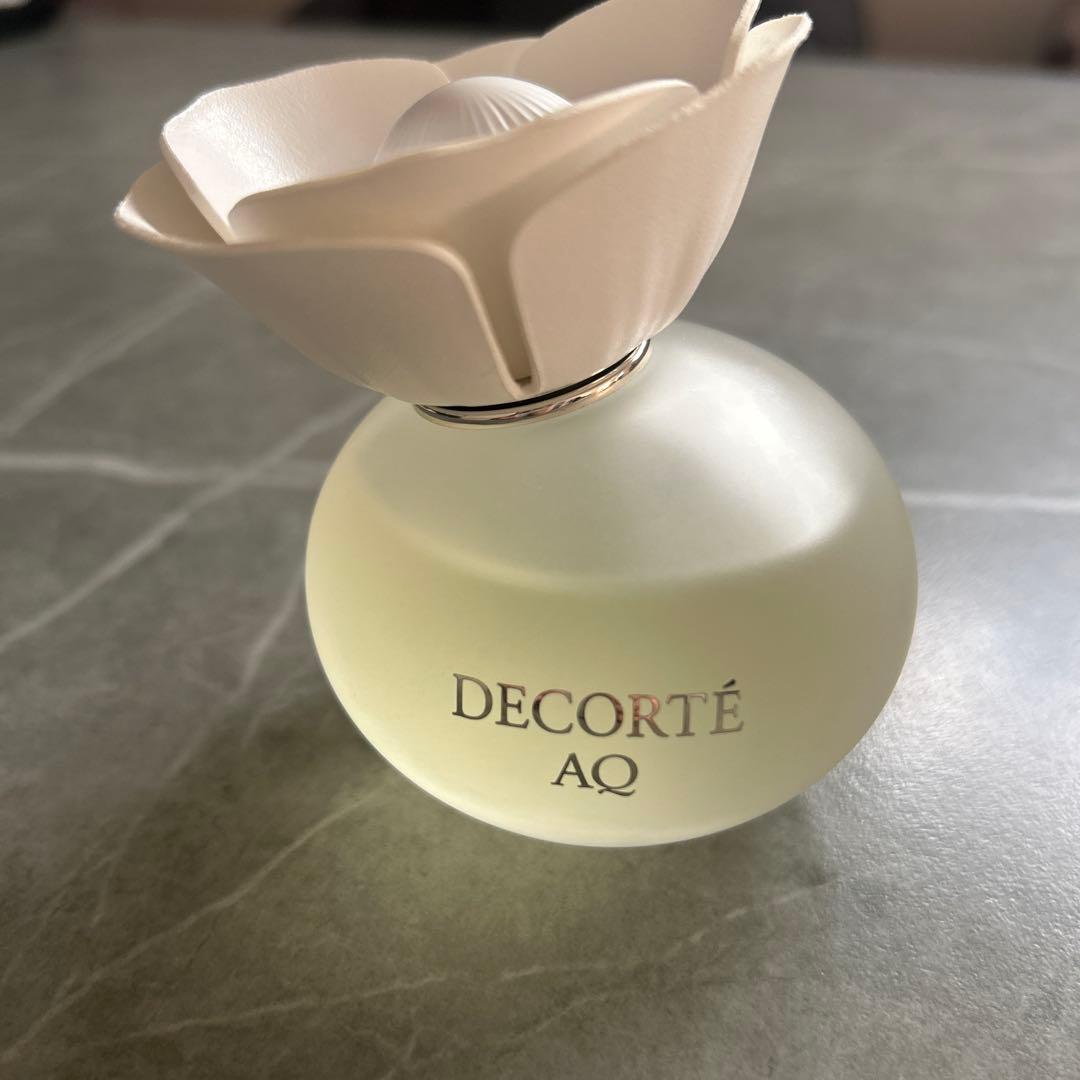 専用コスメデコルテ　オードパルファン