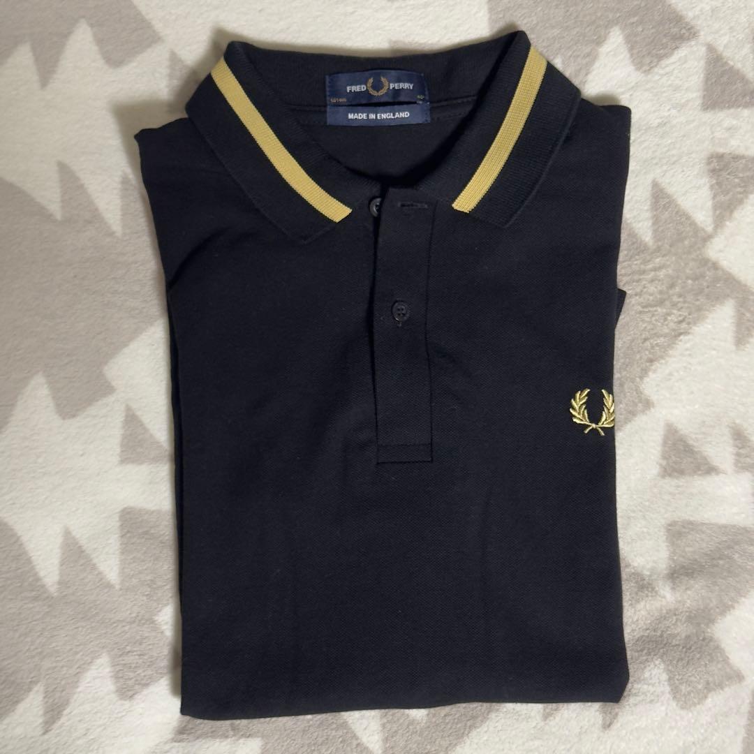 【極美品】FRED PERRY ポロシャツ ブラック&ゴールド