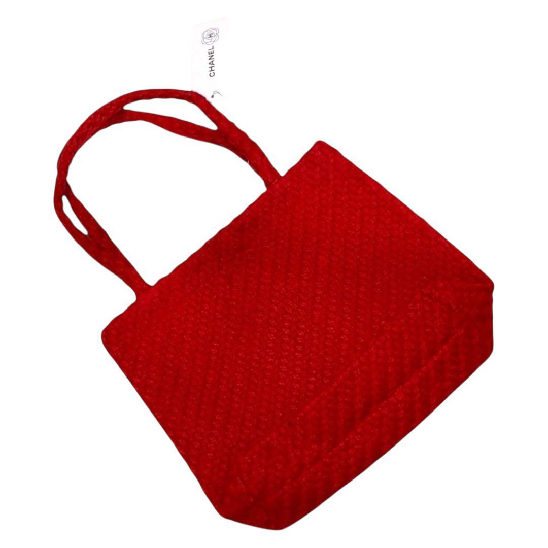 ゆ*な様 【新品未使用】 CHANEL 赤 ニット ブラック スパンコール トー