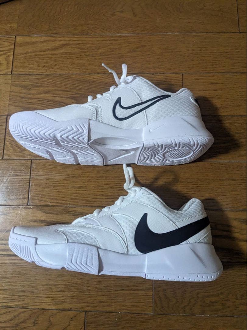 NIKEテニスシューズ
