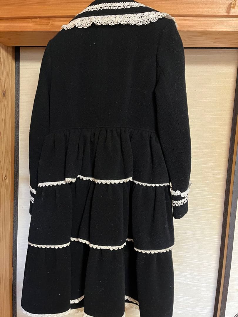 BABY, THE STARS SHINE BRIGHT 　黒　コート