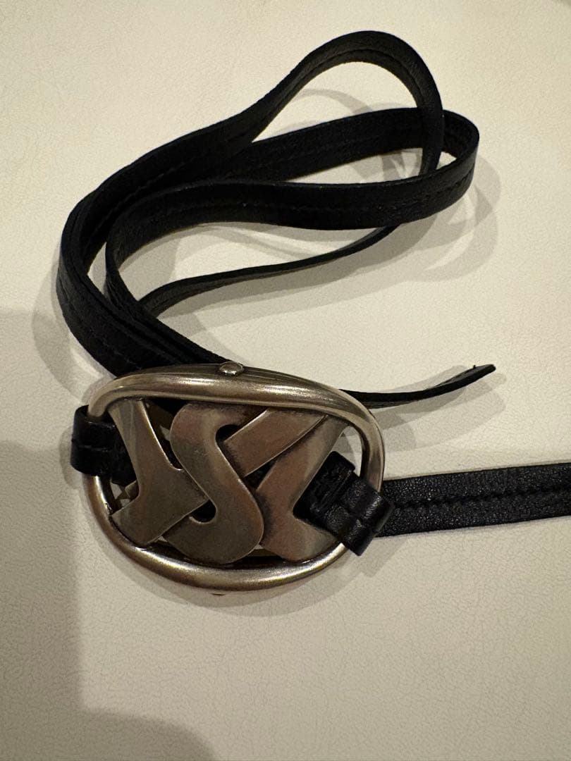 YSL バックル付き レザーバングル
