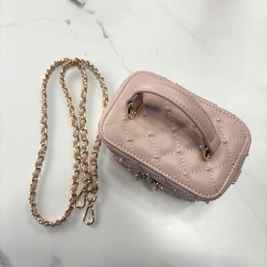 【ゴールドパーツ】キルティングパールスクエアミニバッグ ピンク Darich