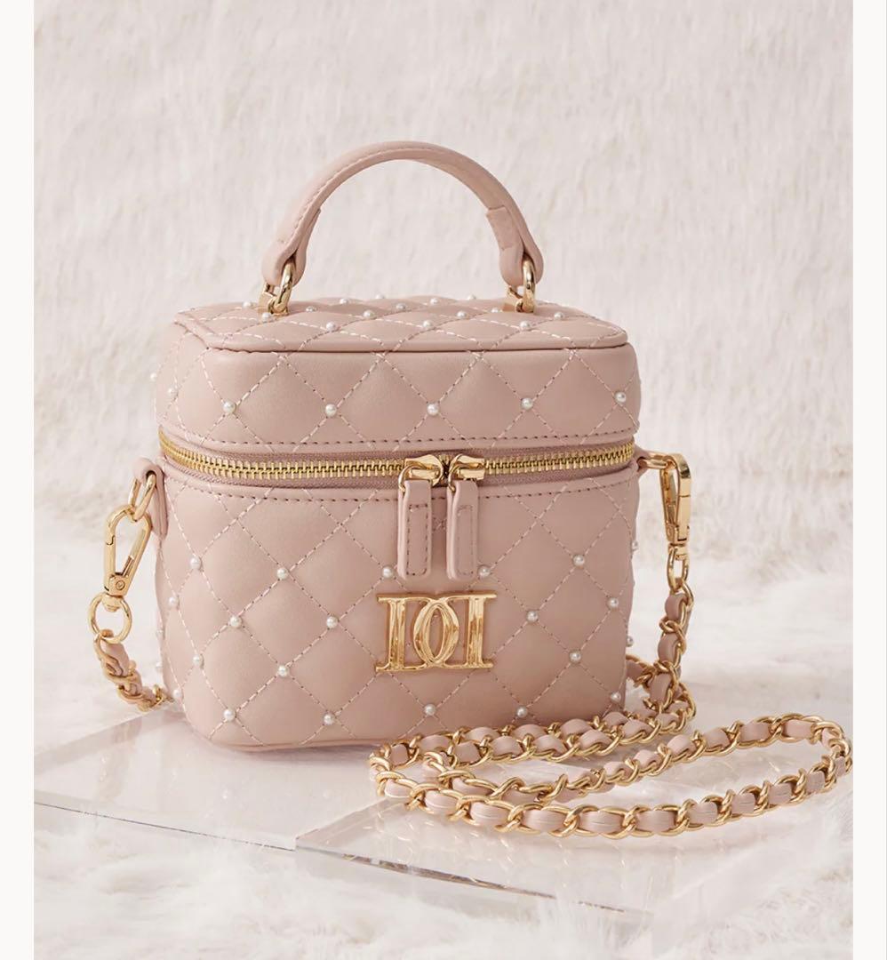 【ゴールドパーツ】キルティングパールスクエアミニバッグ ピンク Darich