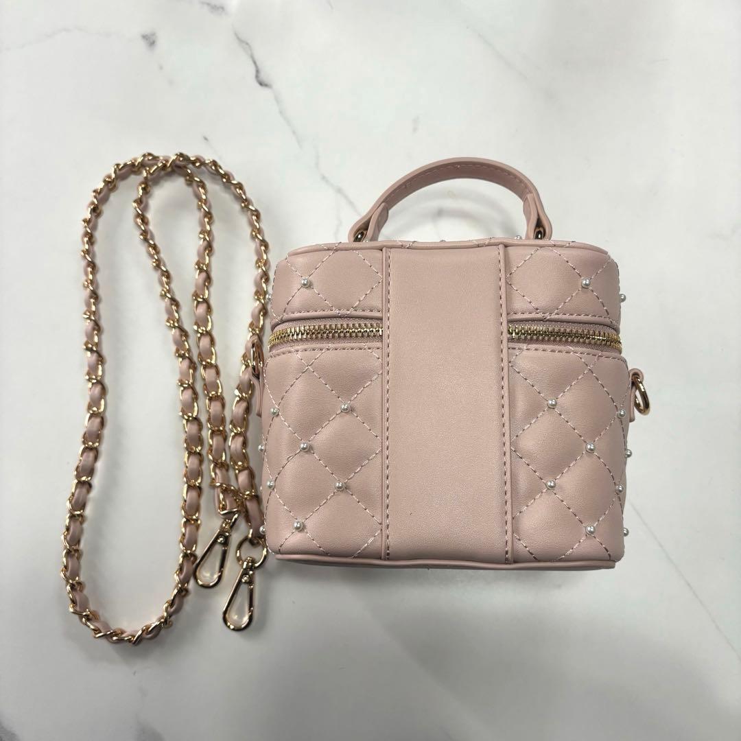 【ゴールドパーツ】キルティングパールスクエアミニバッグ ピンク Darich