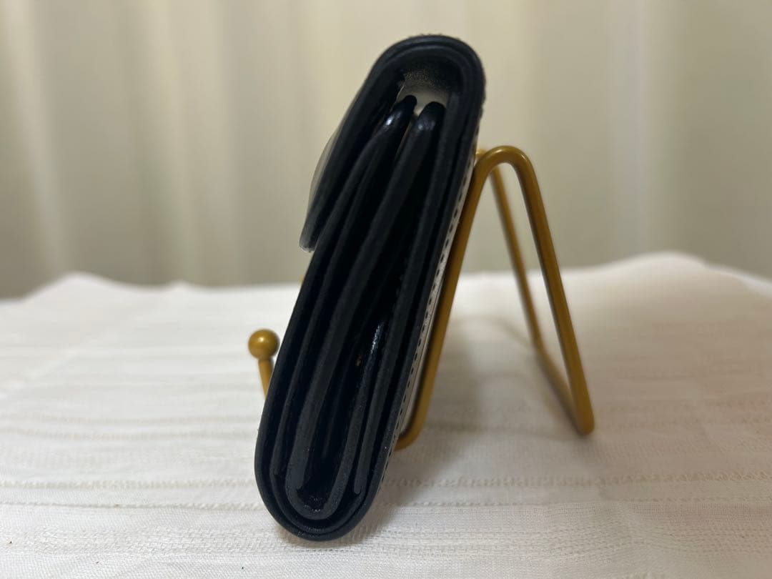 ワイルドスワンズ　WILDSWANS　バーン　三つ折り財布