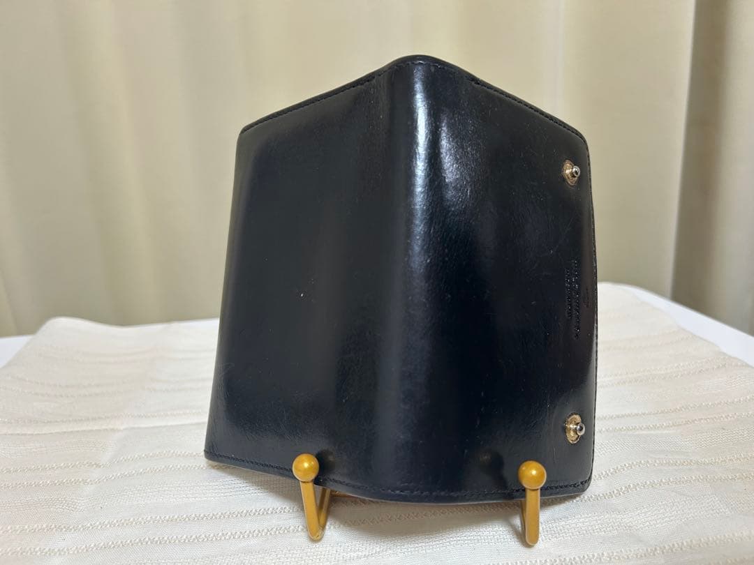 ワイルドスワンズ　WILDSWANS　バーン　三つ折り財布