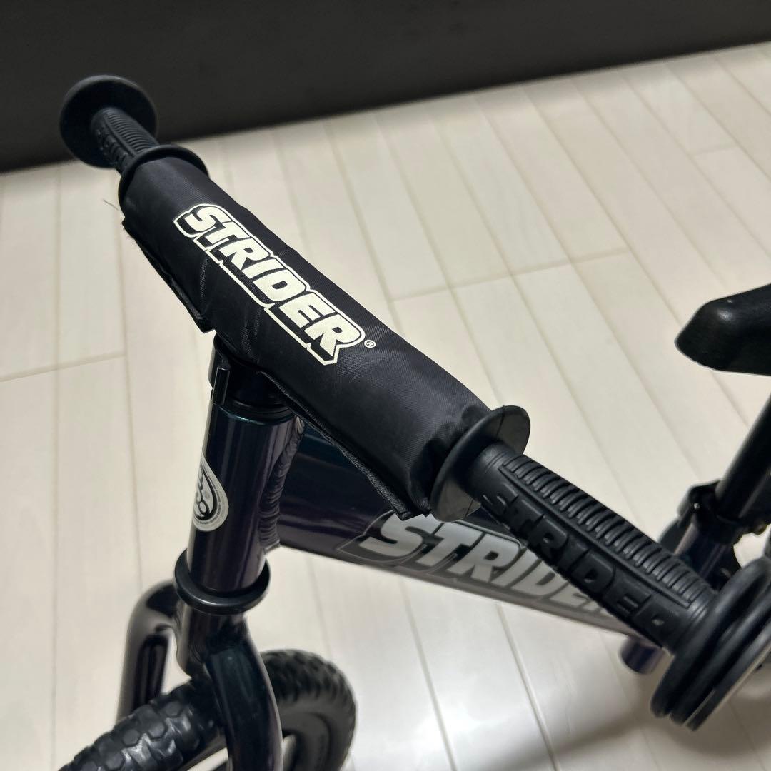 ストライダープロ　STRIDER PRO バランスバイク メタリック